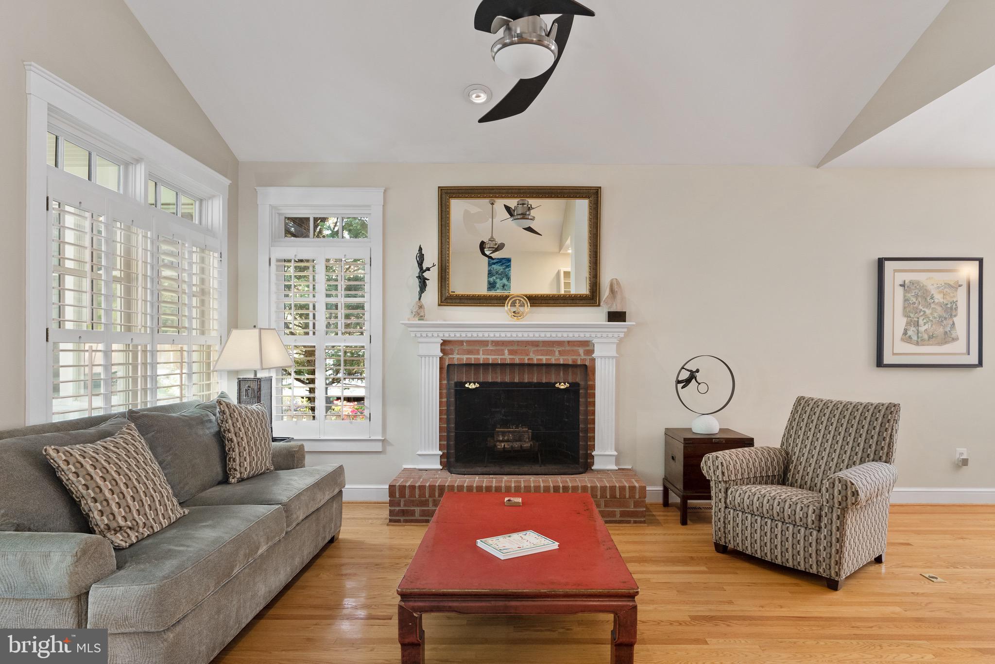 EASTPORT - Residential