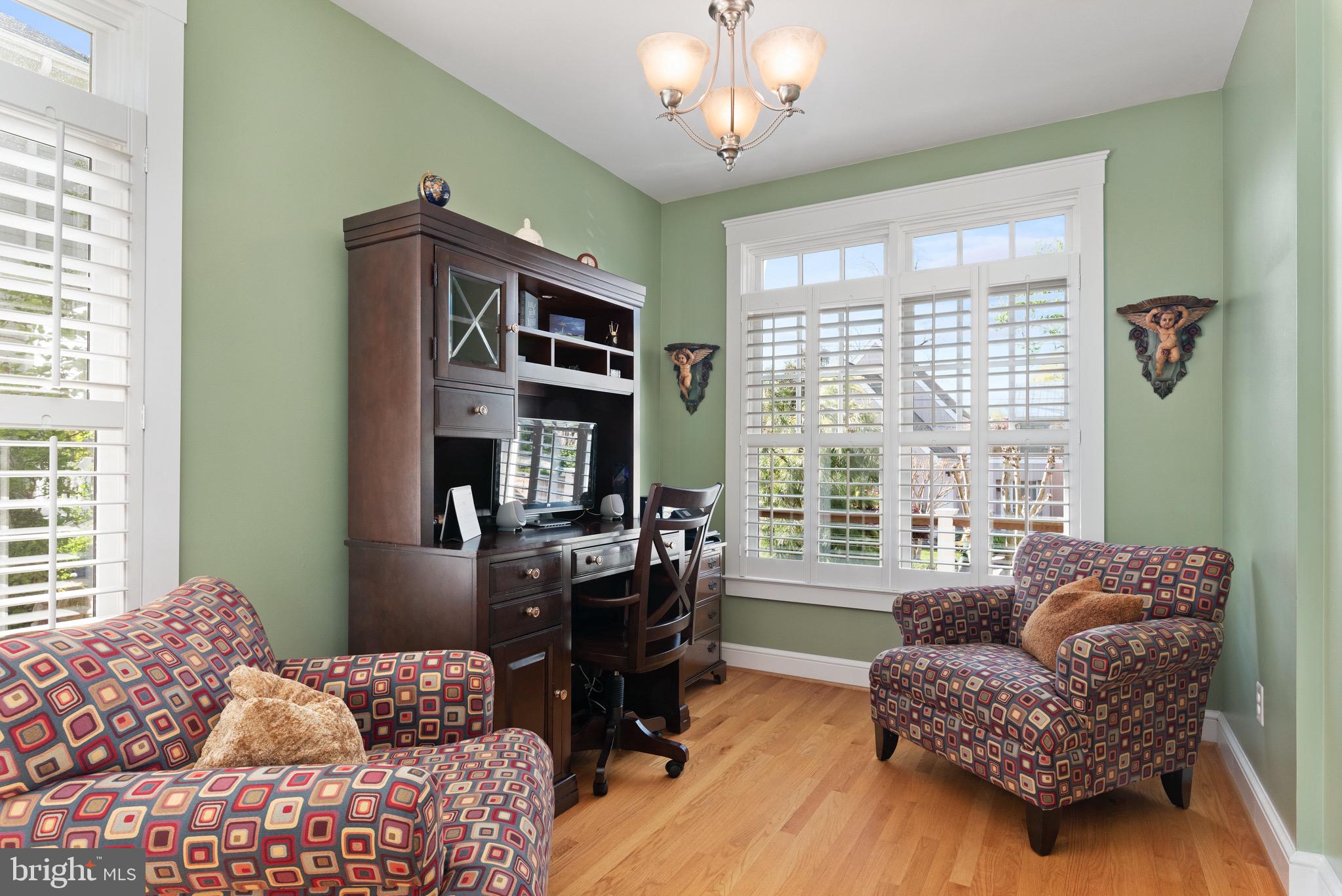 EASTPORT - Residential