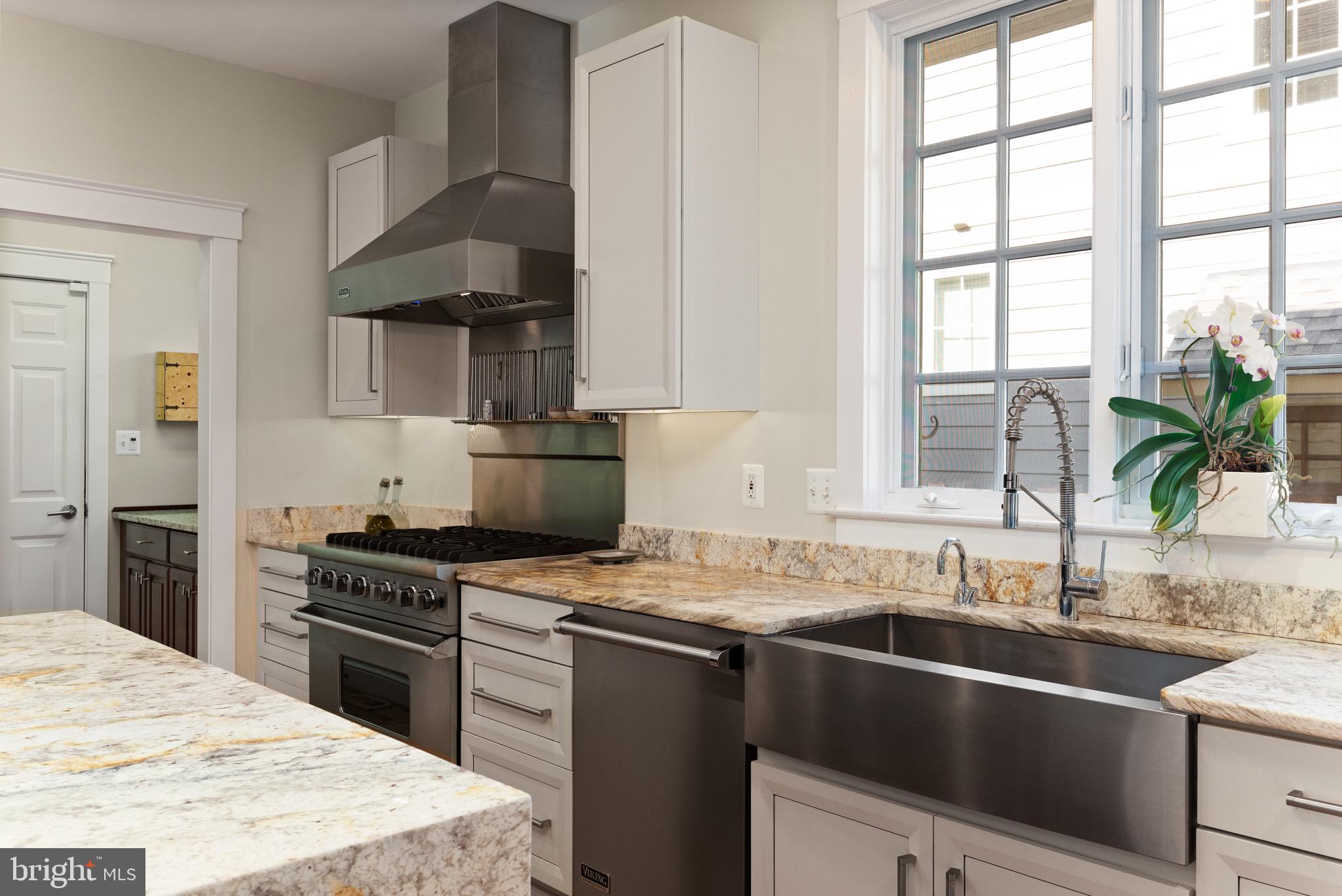 EASTPORT - Residential