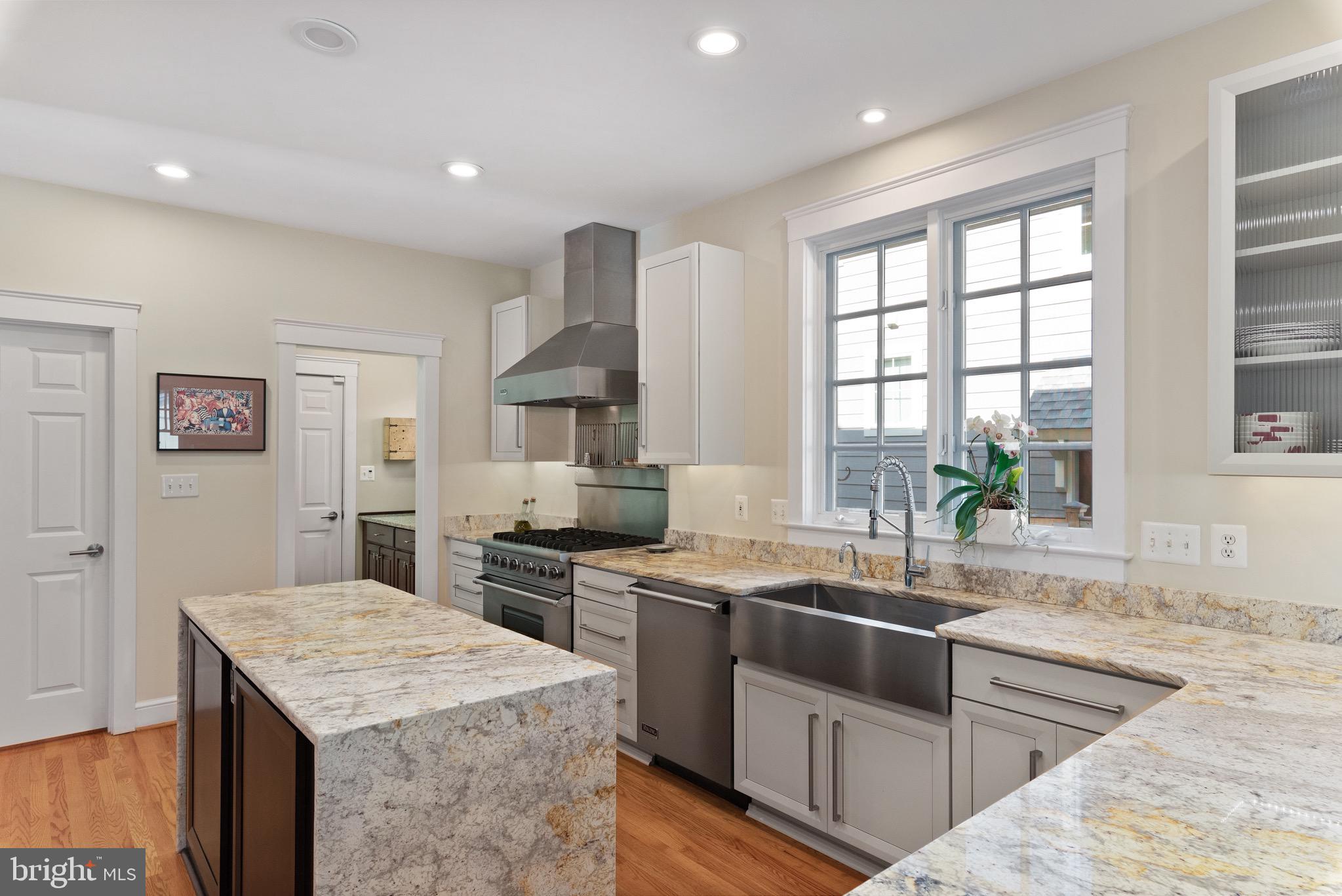 EASTPORT - Residential