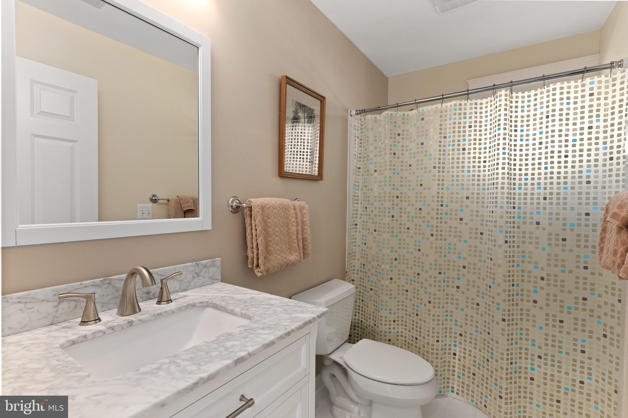 EASTPORT - Residential