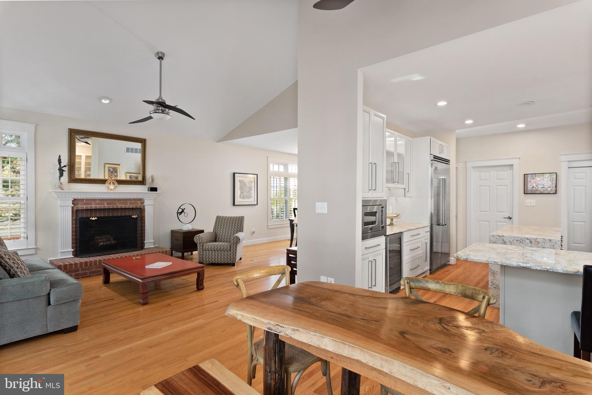 EASTPORT - Residential