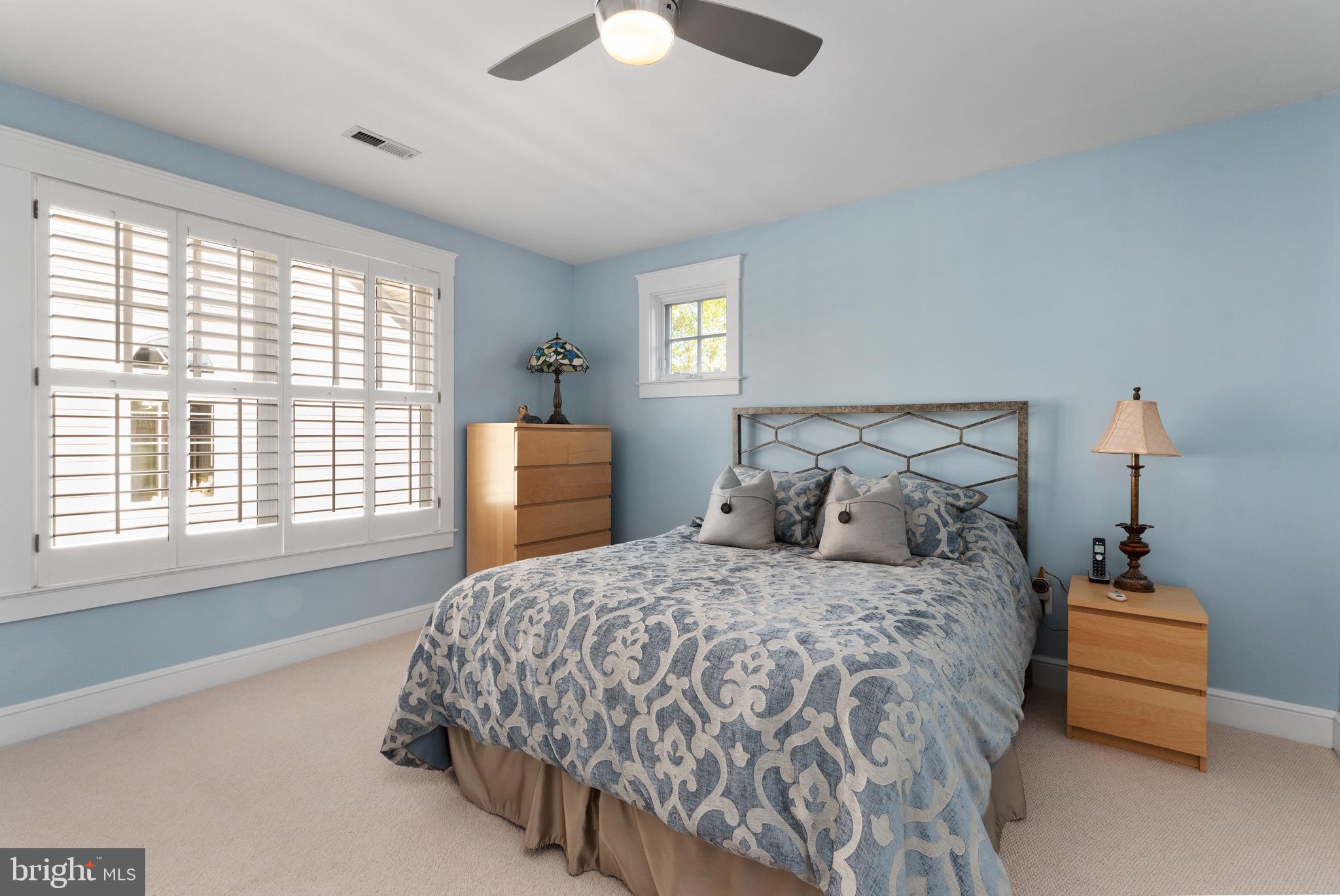 EASTPORT - Residential