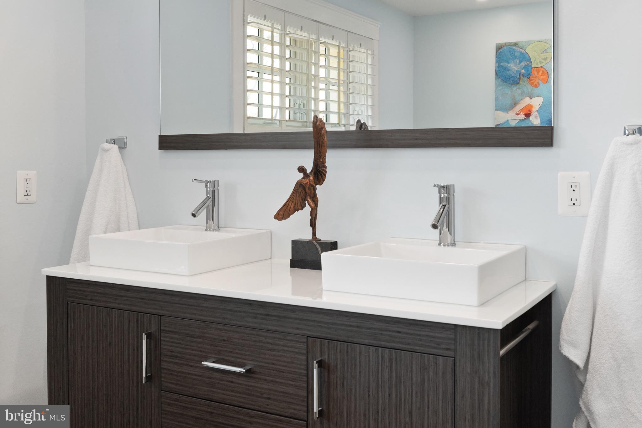 EASTPORT - Residential