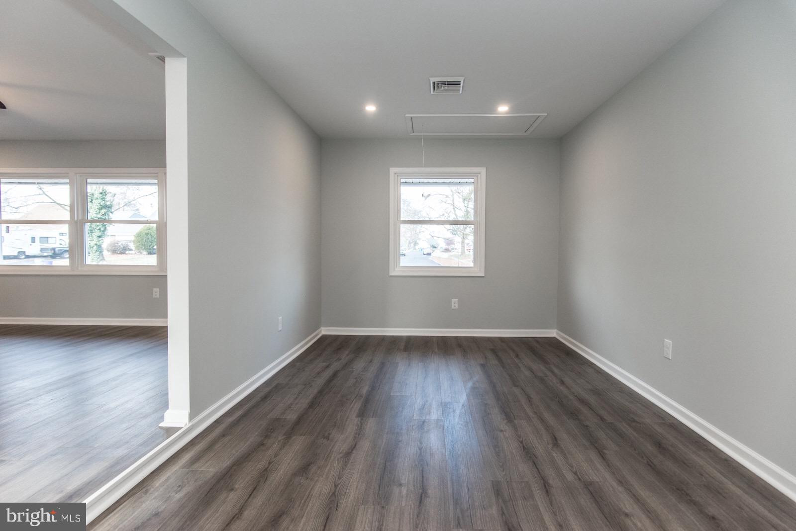 KENWOOD - Residential
