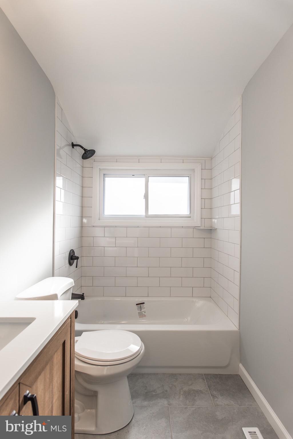 KENWOOD - Residential