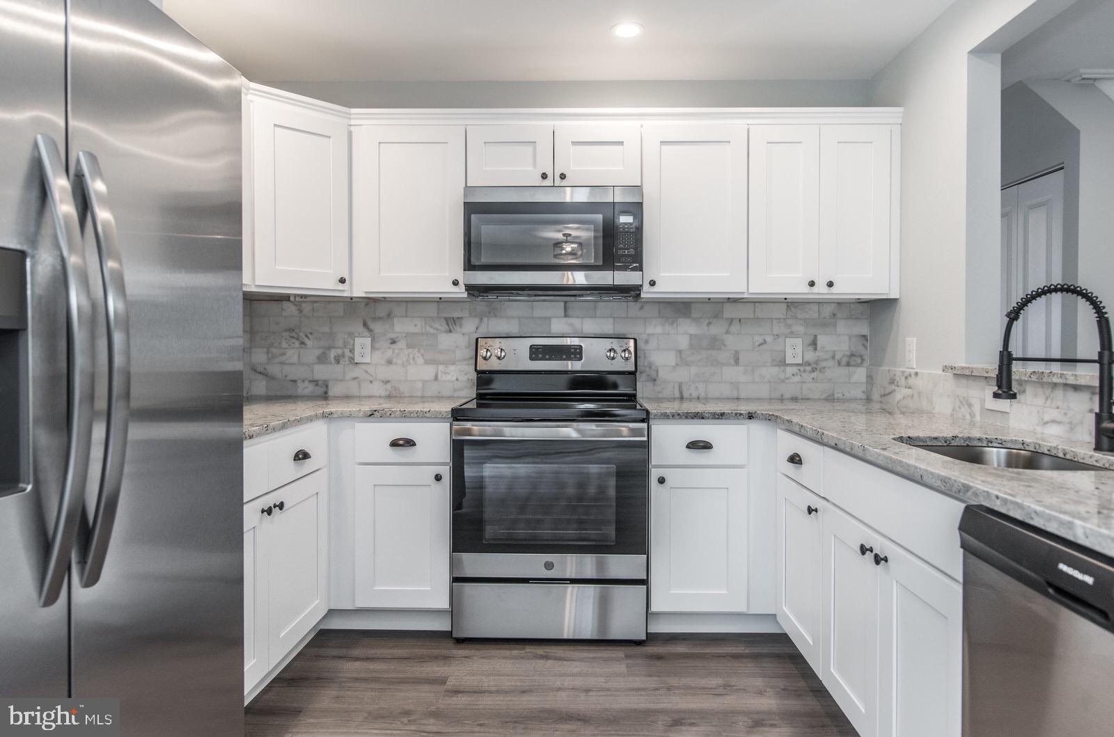 KENWOOD - Residential