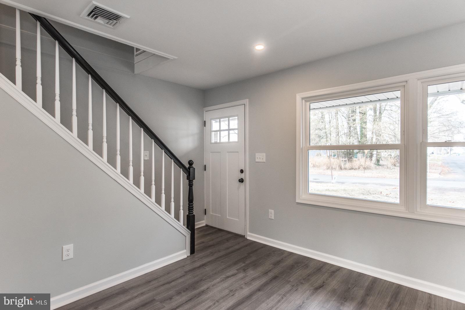 KENWOOD - Residential