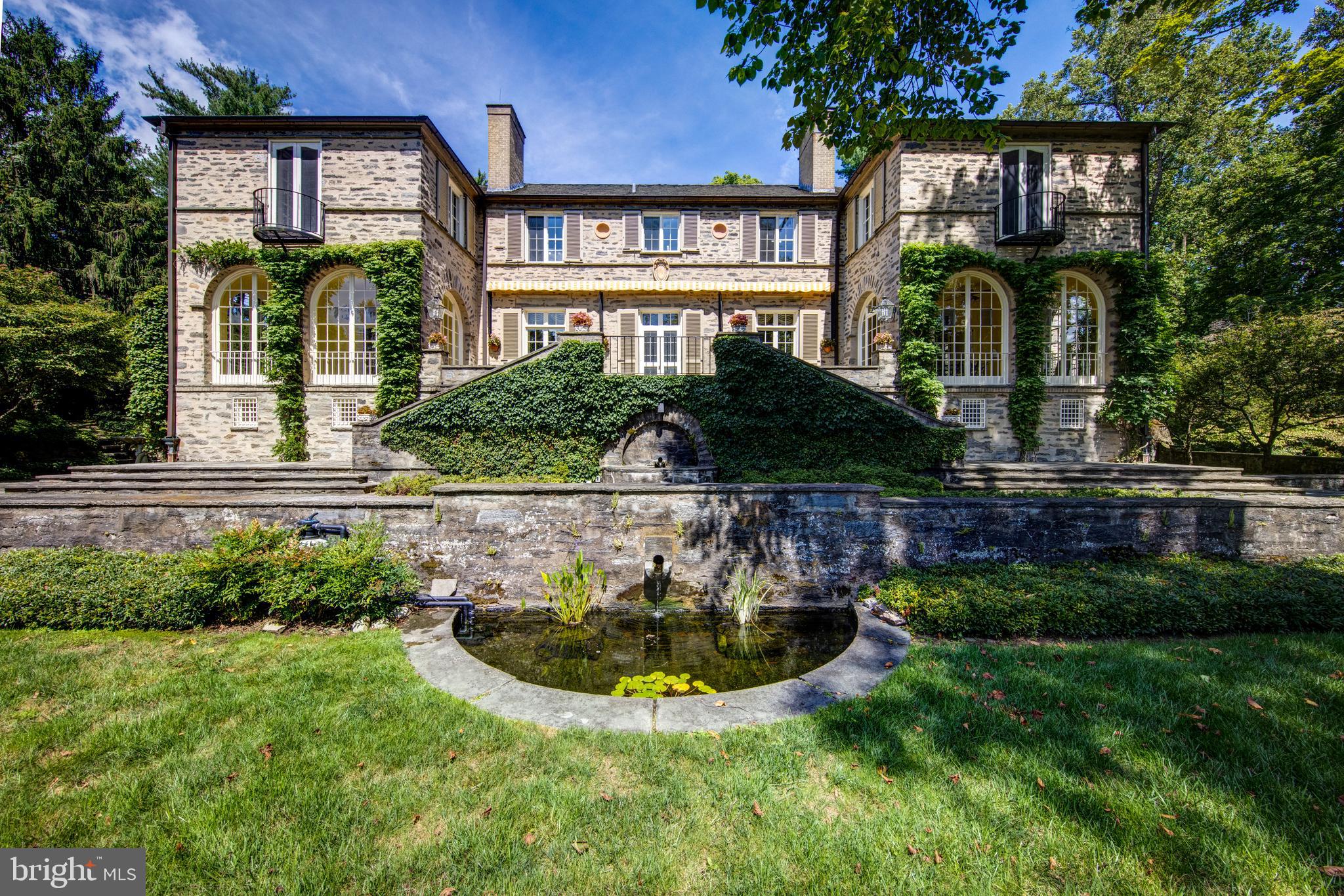 CHESTNUT HILL - Residential