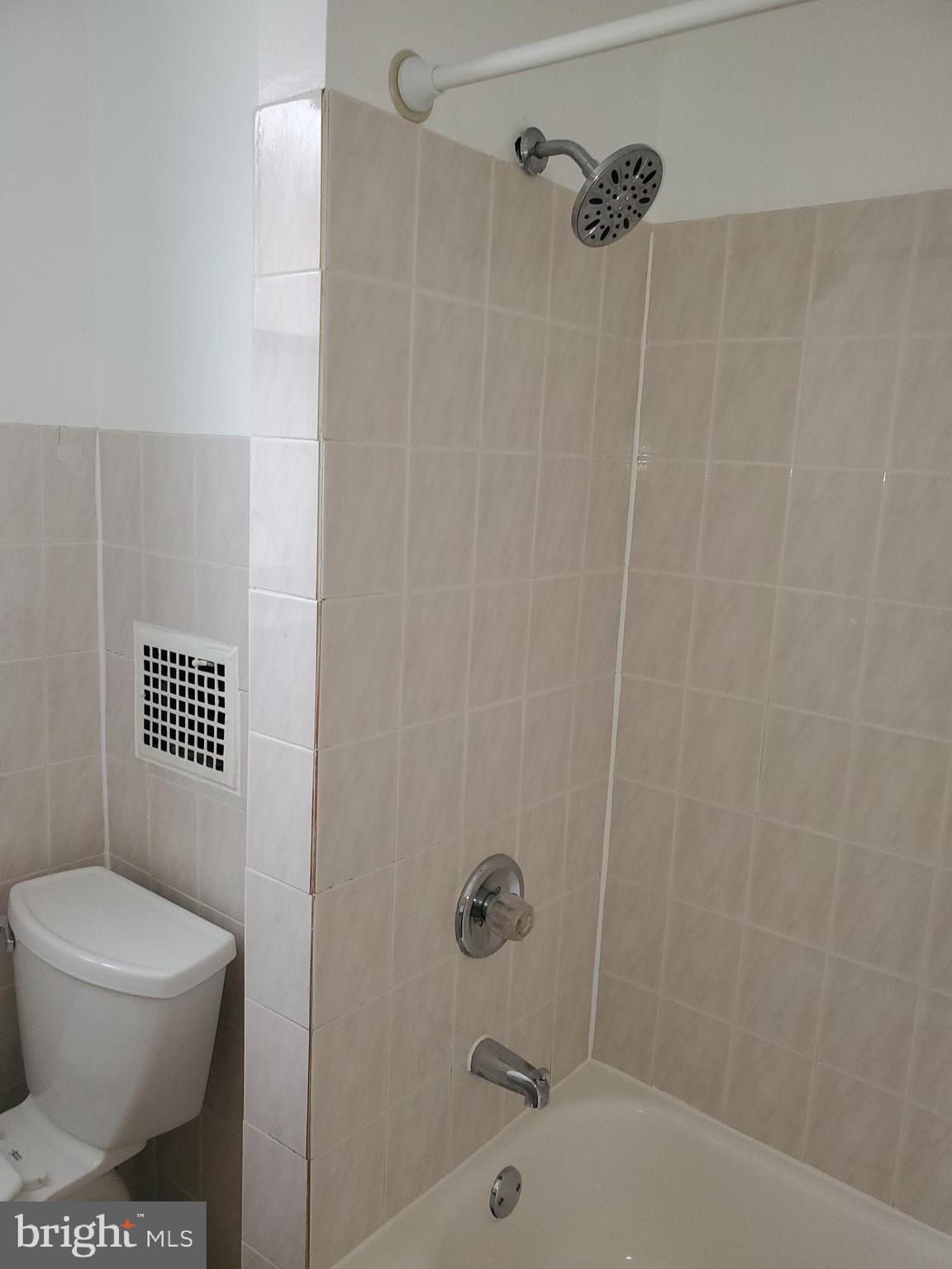 PHILADELPHIA - Residential Lease