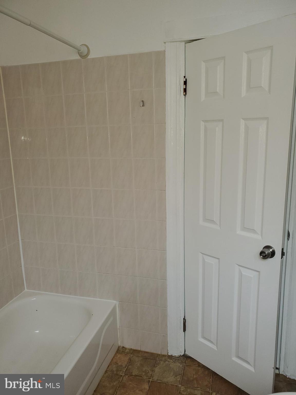 PHILADELPHIA - Residential Lease