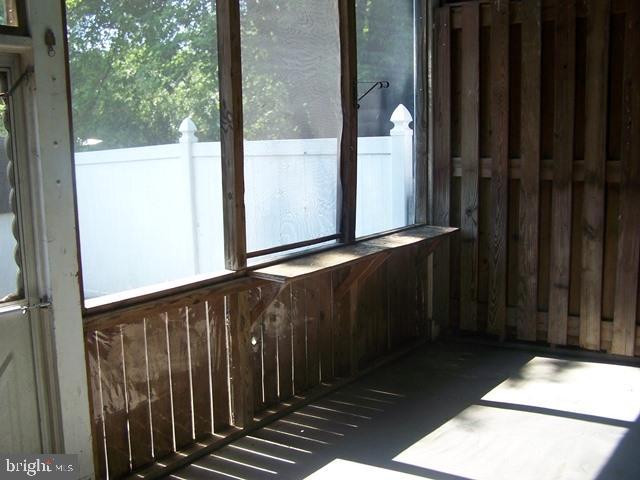 OAK HOLLOW - Residential