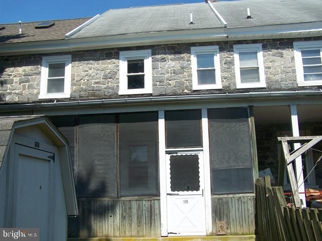 OAK HOLLOW - Residential