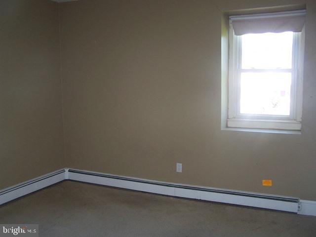 OAK HOLLOW - Residential