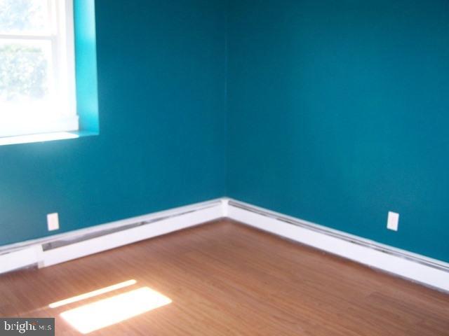 OAK HOLLOW - Residential