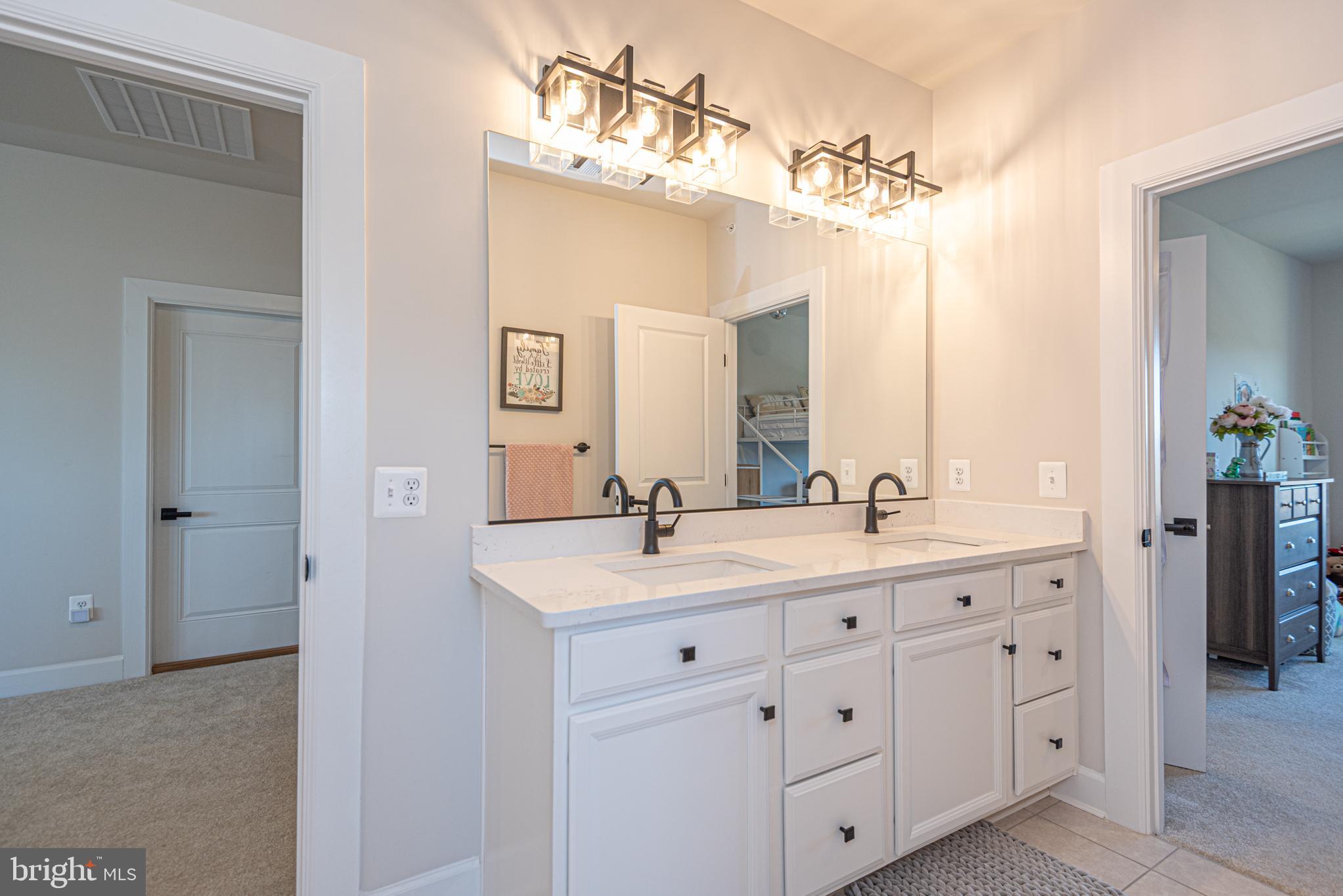 THE LANDINGS - Residential