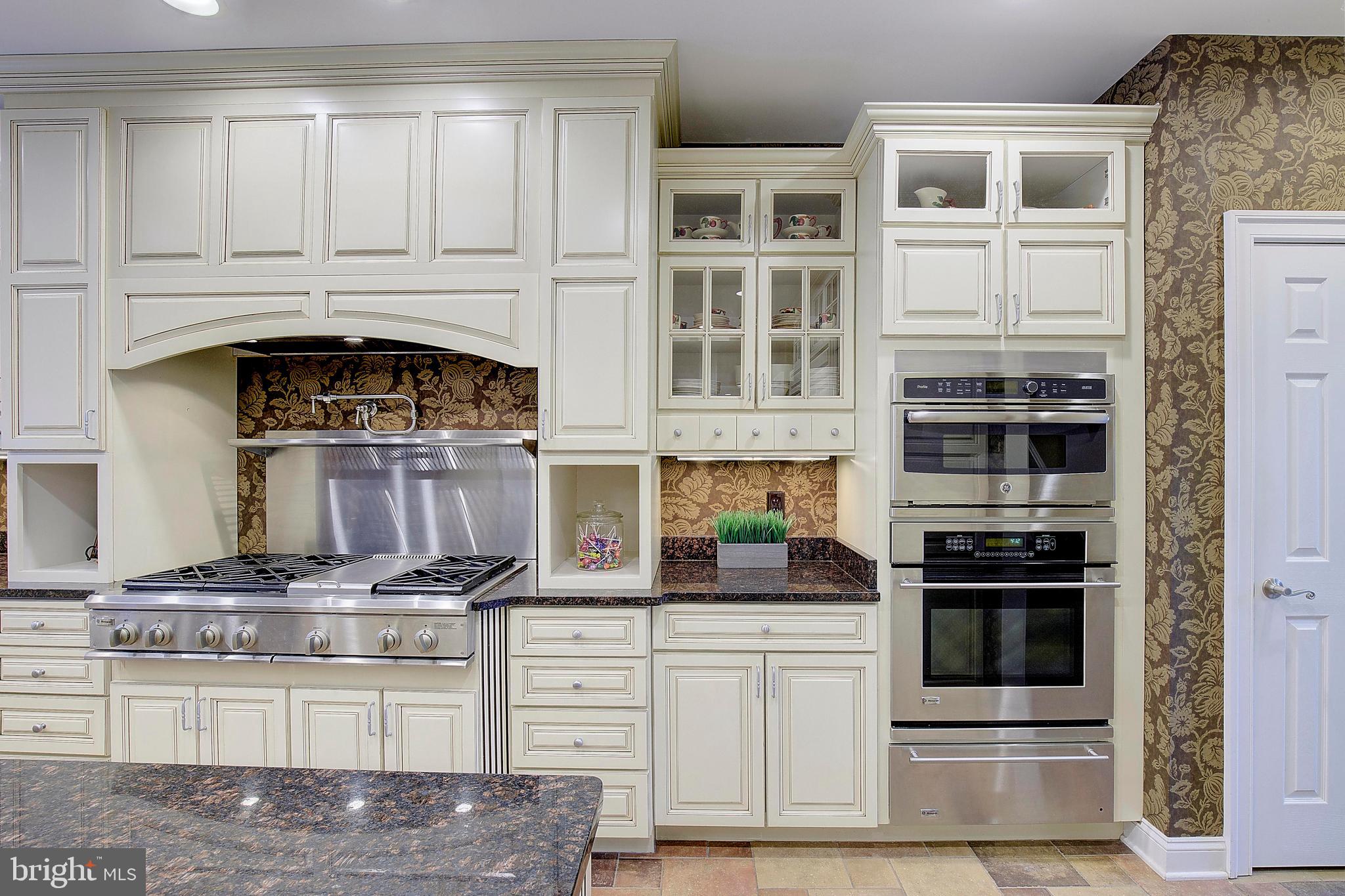 CALVERT CROSSING - Residential