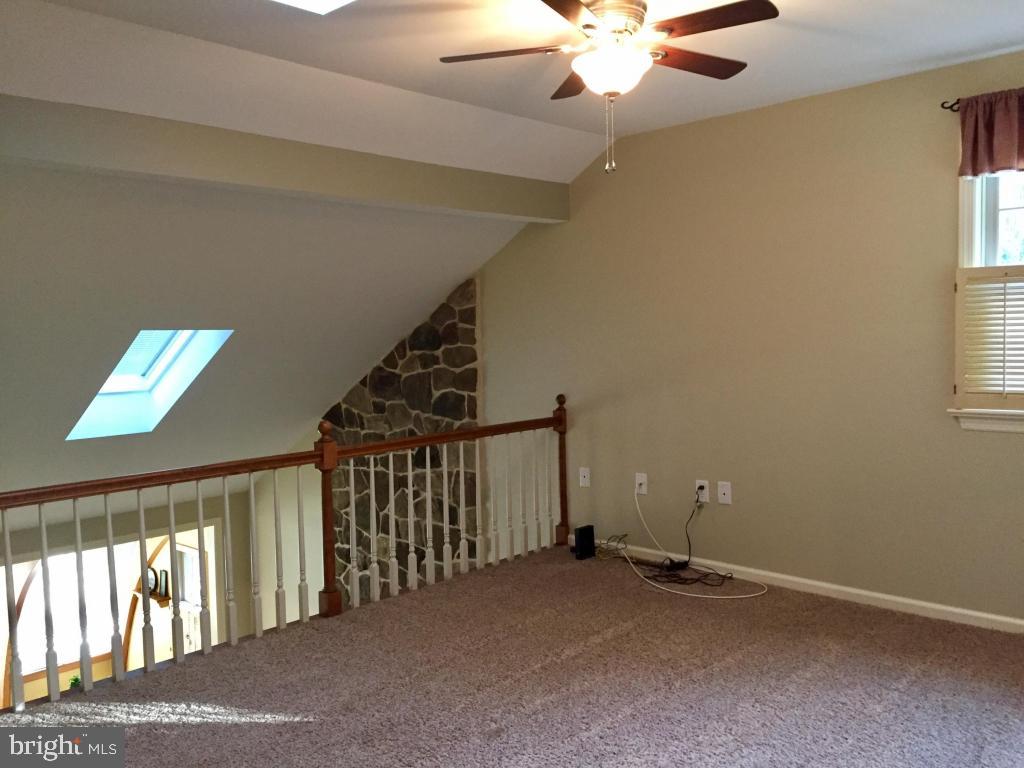 HEMPFIELD GREEN - Residential