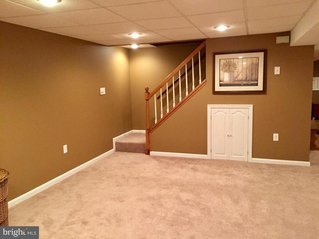 HEMPFIELD GREEN - Residential