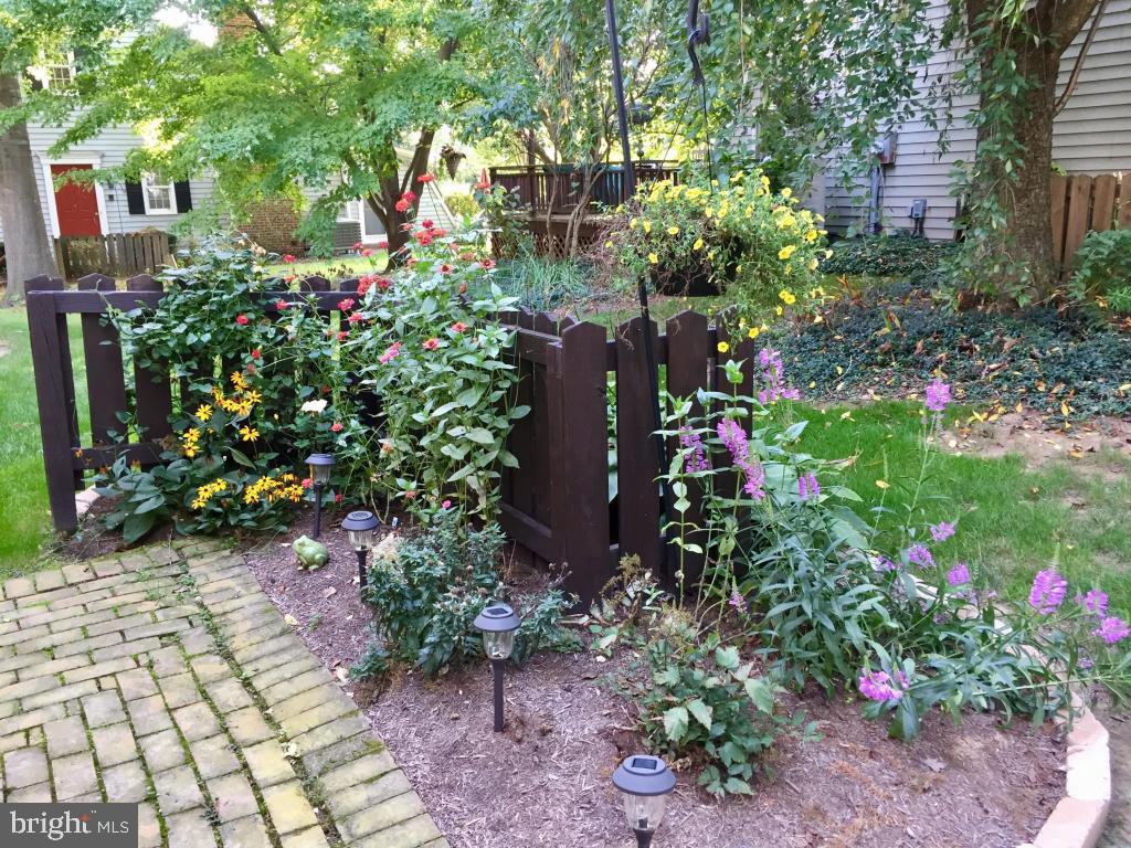 HEMPFIELD GREEN - Residential