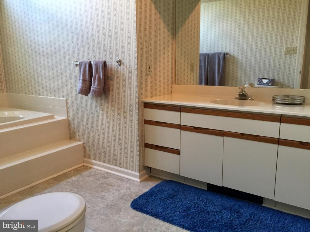 HEMPFIELD GREEN - Residential