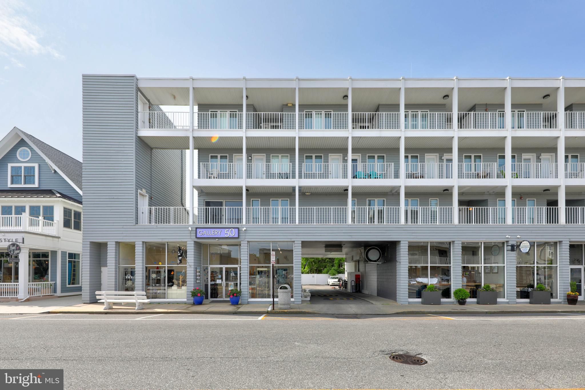 50 WILMINGTON AVE A & B