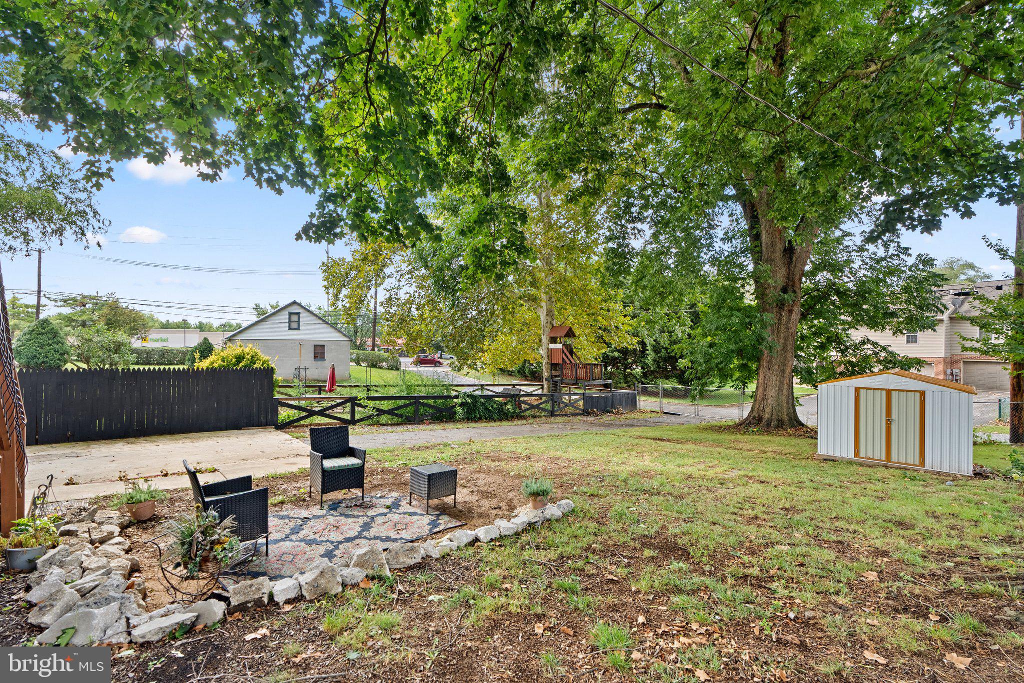 HAGERSTOWN - Residential