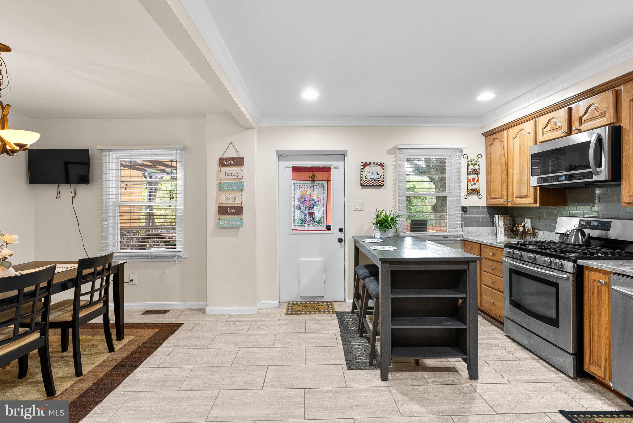 HAGERSTOWN - Residential