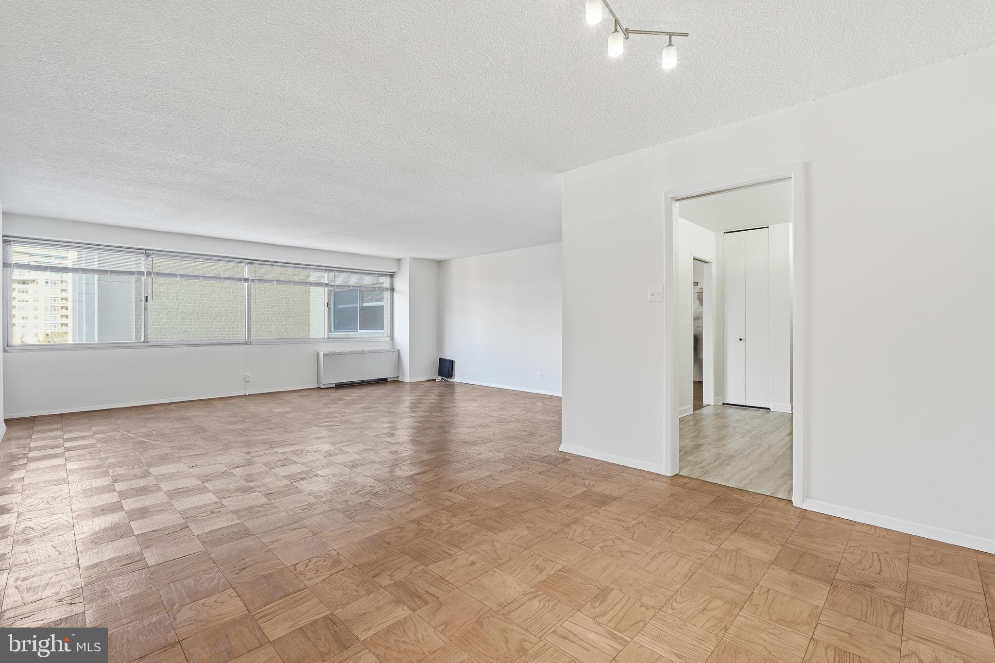 5500 FRIENDSHIP BOULEVARD 1719N