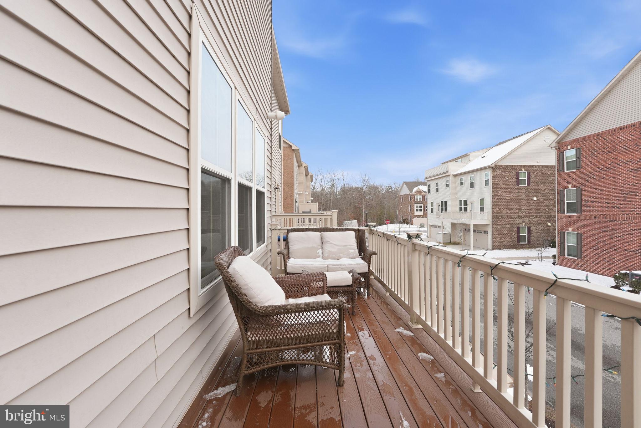 WESTCHESTER SQUARE - Residential