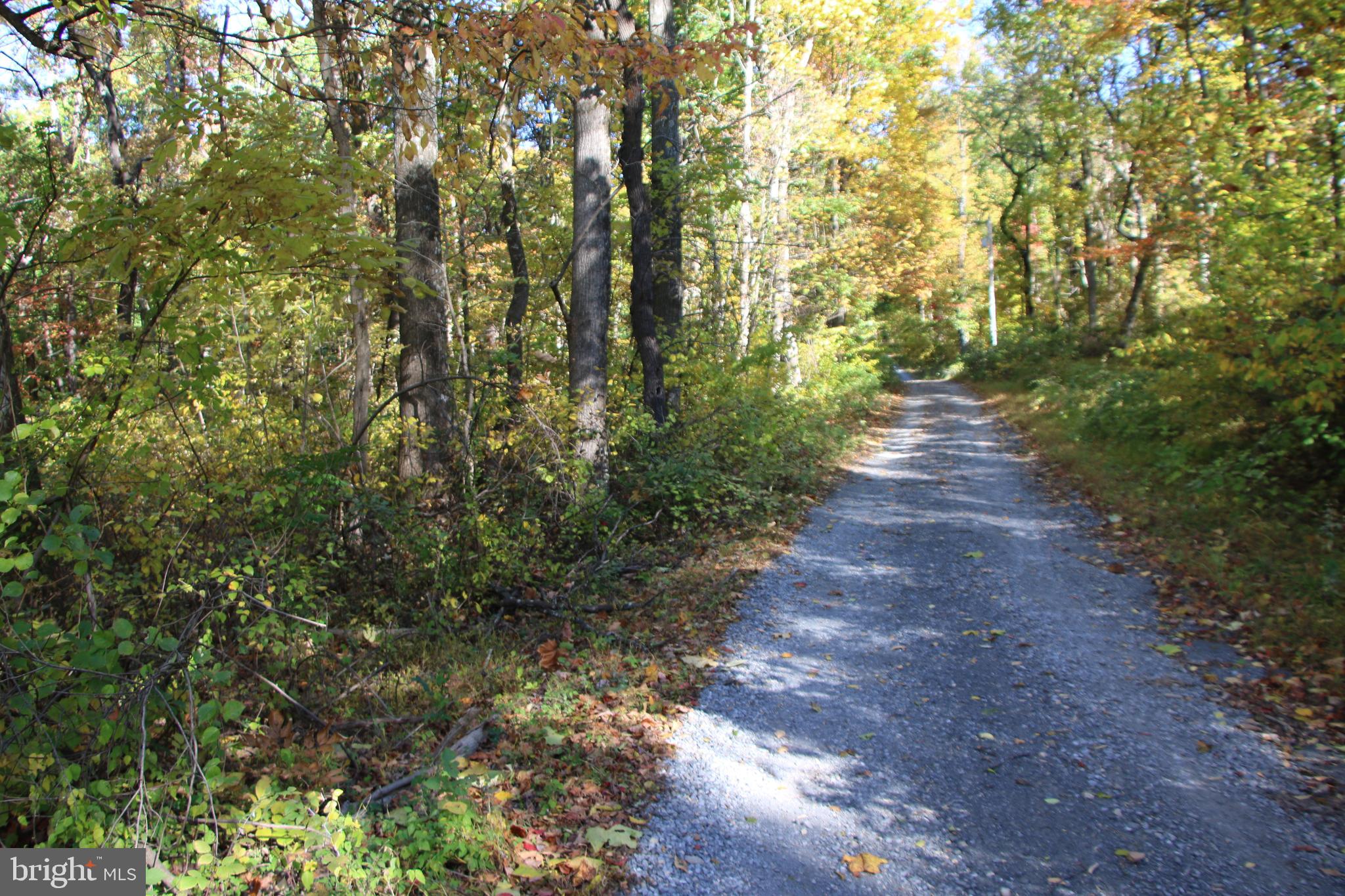 HIDDEN VALLEY FARMS - Land