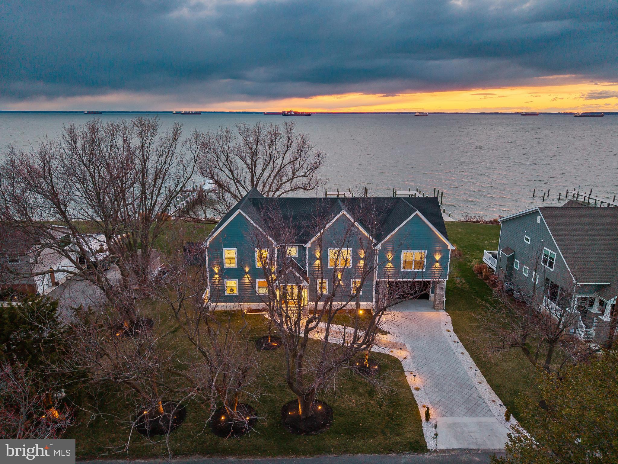414 BAY DRIVE
