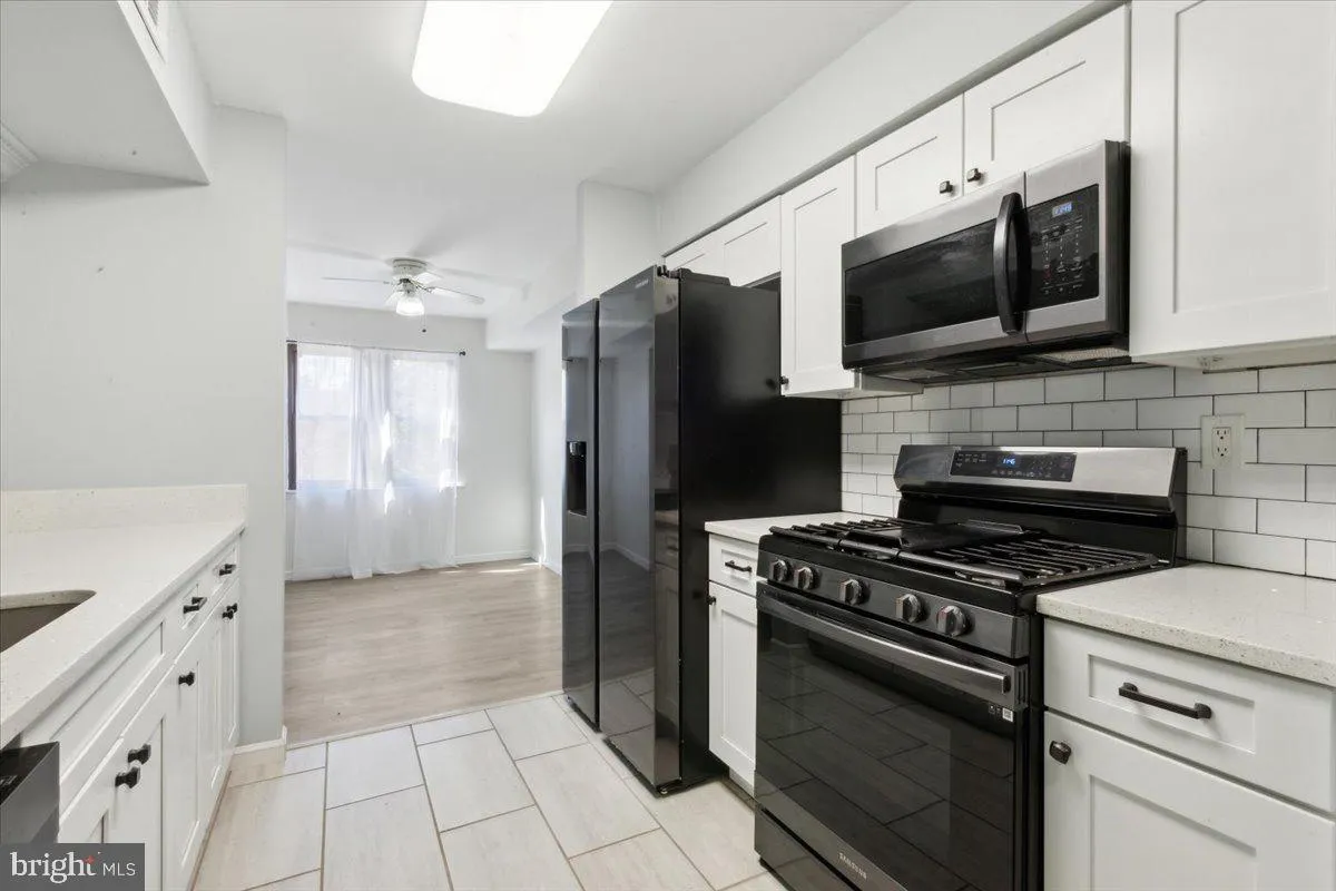 Cranbury, New Jersey 08512, United States, 1 Bedroom Bedrooms, ,1 BathroomBathrooms,Residential,Active,202429