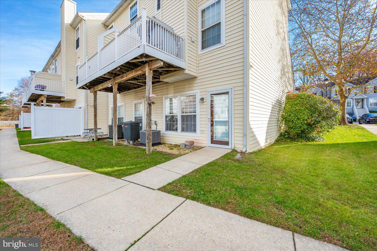 CEDAR GROVE AT CROFTON - Residential