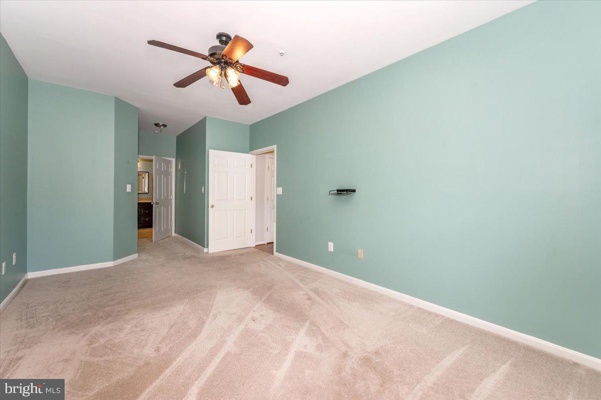 CEDAR GROVE AT CROFTON - Residential