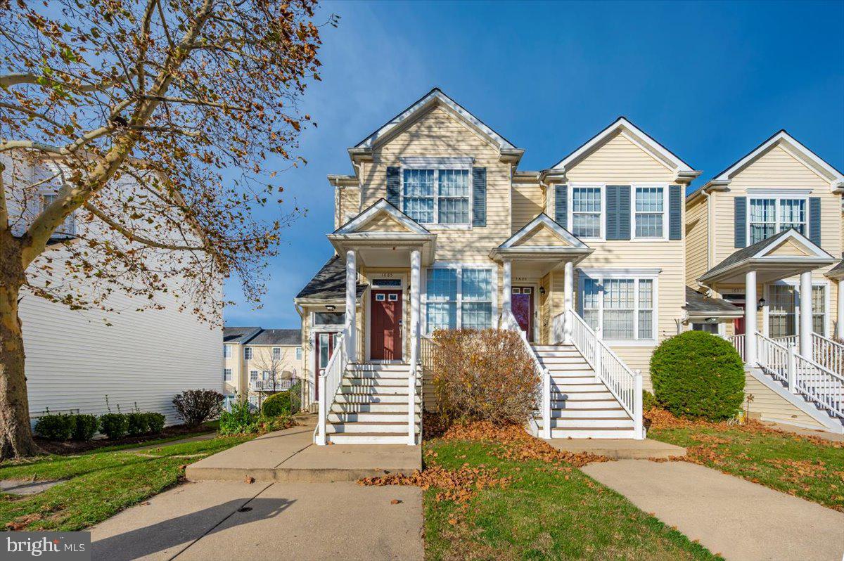 CEDAR GROVE AT CROFTON - Residential