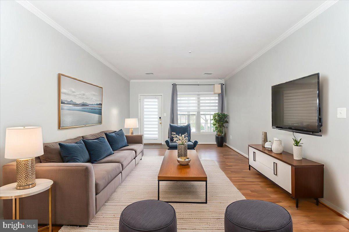 CEDAR GROVE AT CROFTON - Residential