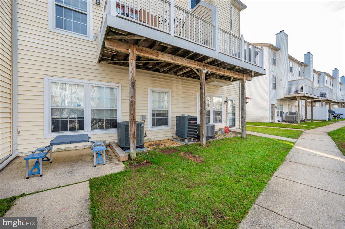 CEDAR GROVE AT CROFTON - Residential