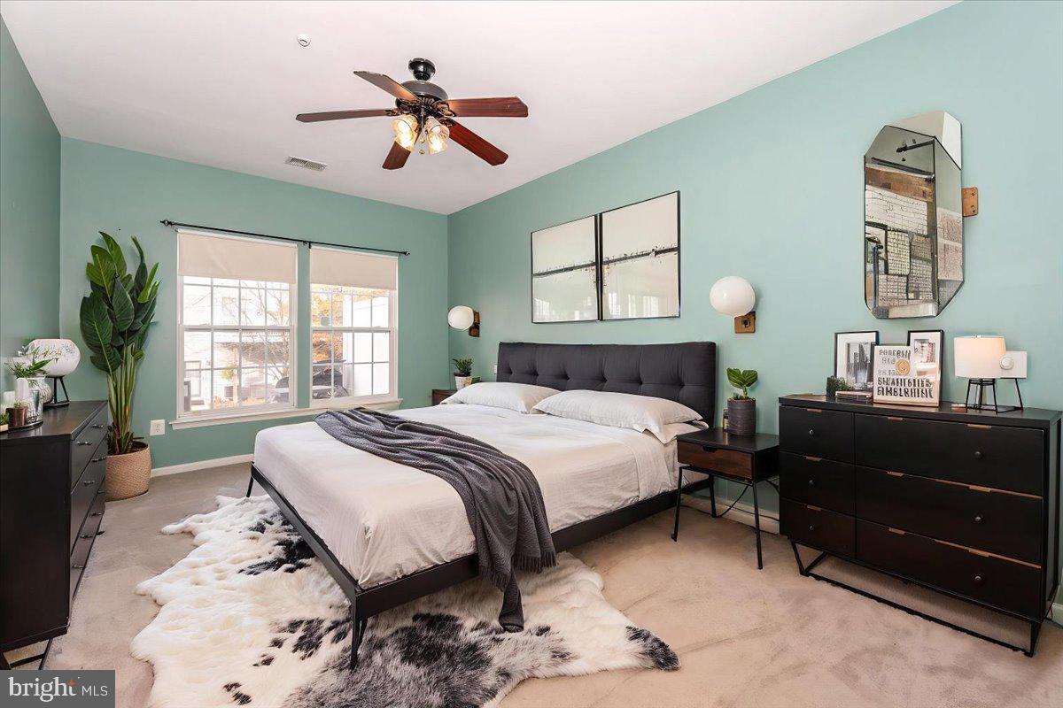 CEDAR GROVE AT CROFTON - Residential