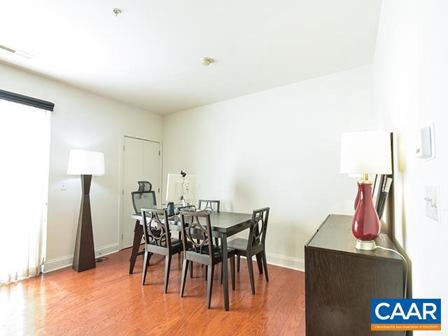 THE BARRINGER - Residential