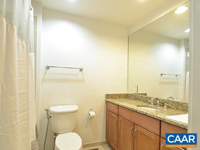 THE BARRINGER - Residential