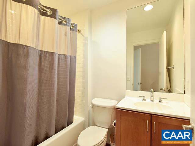 THE BARRINGER - Residential