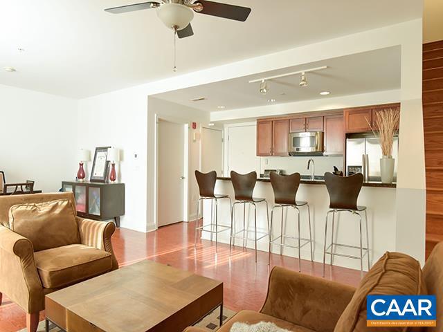 THE BARRINGER - Residential