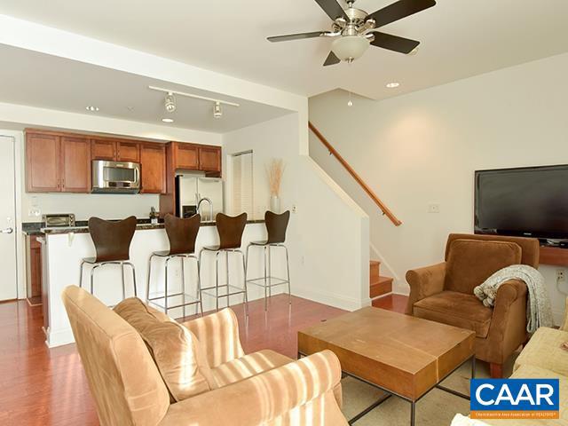 THE BARRINGER - Residential