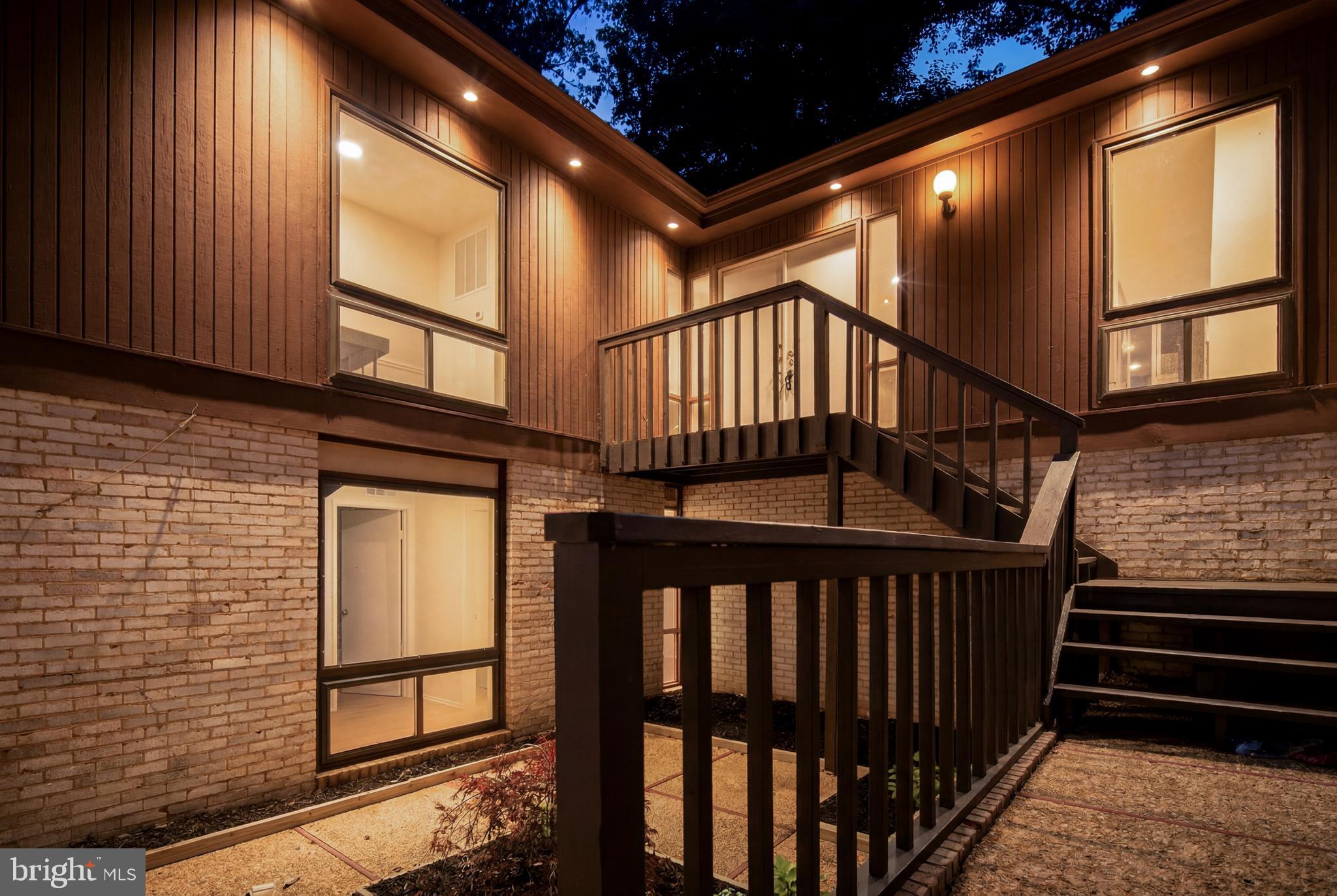4304 ANN FITZ HUGH DRIVE