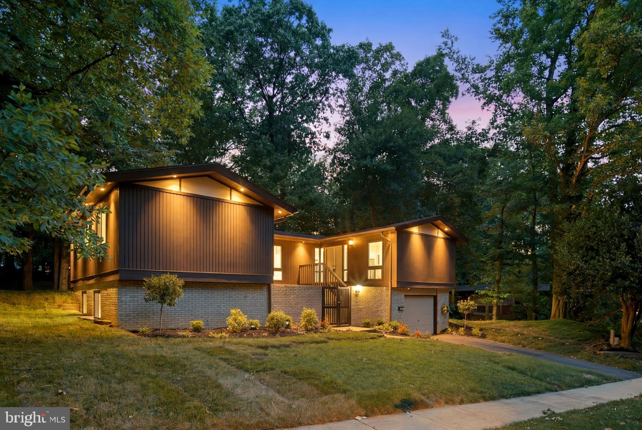 4304 ANN FITZ HUGH DRIVE