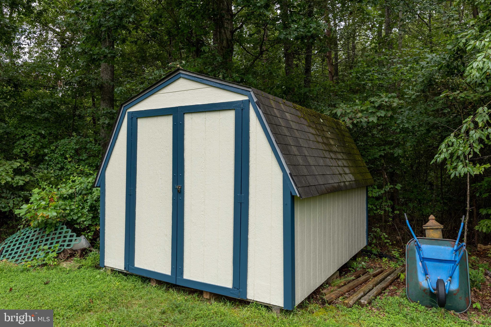 STERLING HEIGHTS - Residential