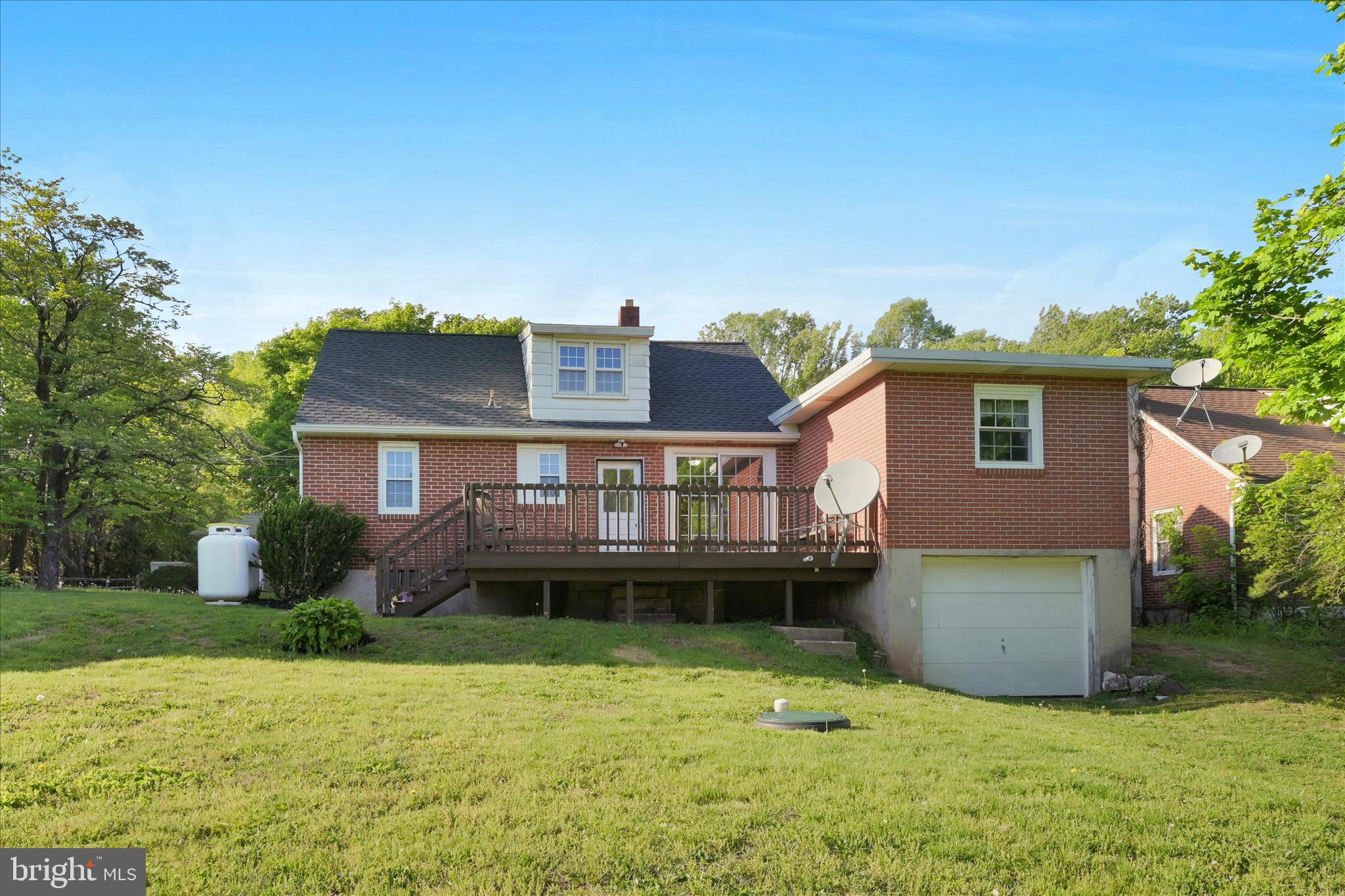 BRECKNOCK TWP - Residential