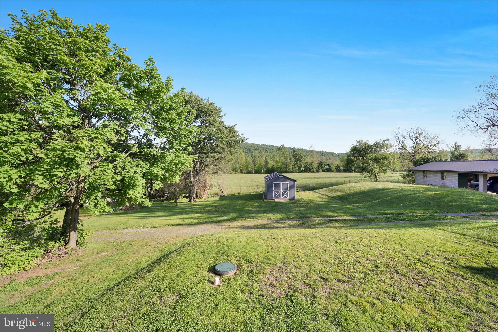 BRECKNOCK TWP - Residential