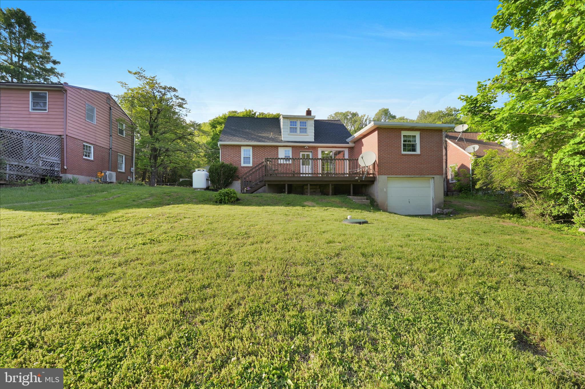 BRECKNOCK TWP - Residential